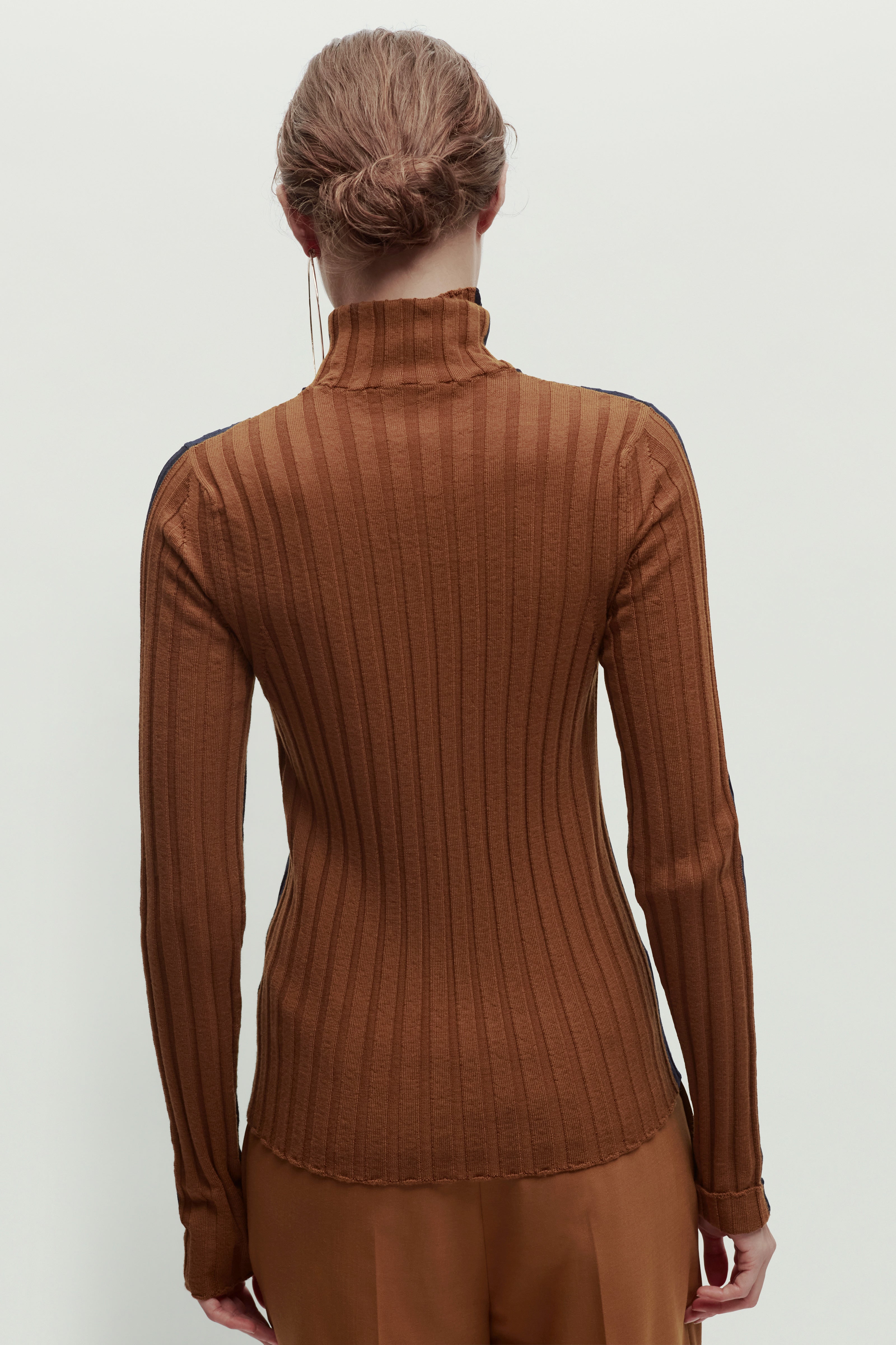 MAGLIA-FEDERICA