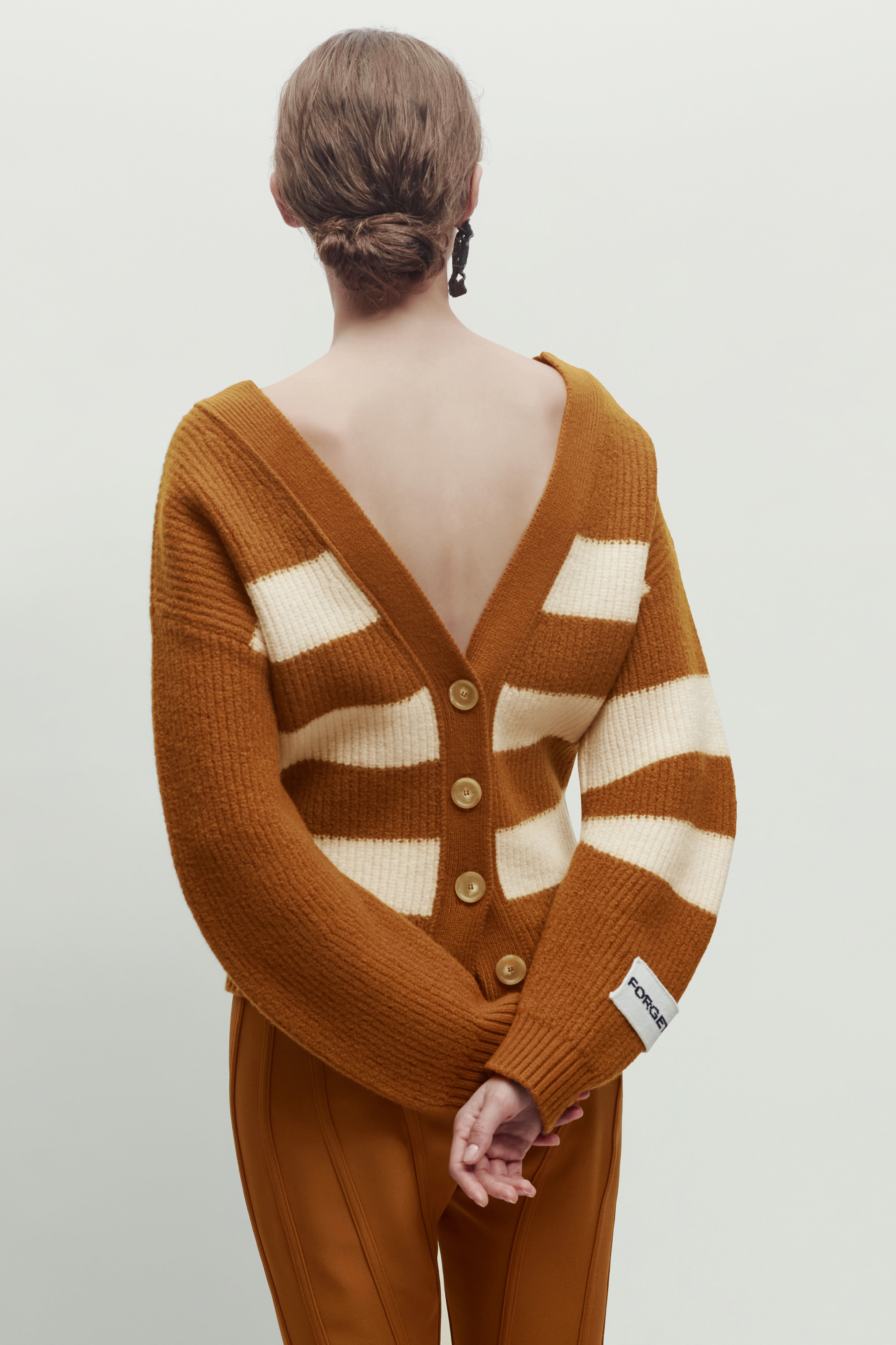 CARDIGAN-MELBA