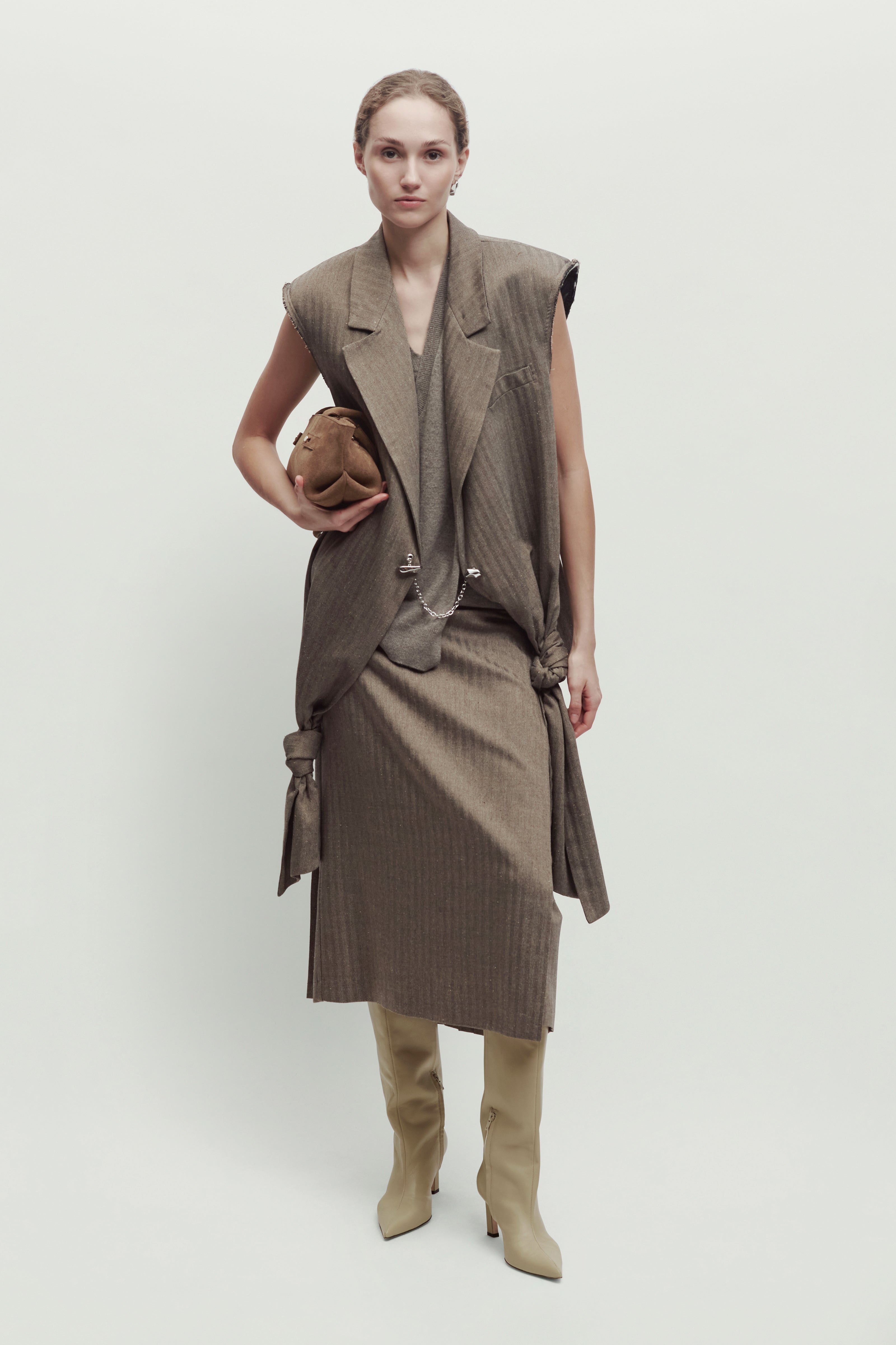 GILET-LEONE